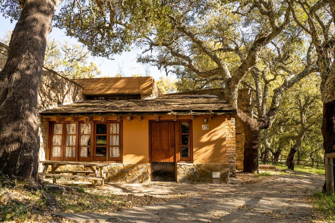 Albergue Inturjoven Cortes De La Frontera Exterior photo